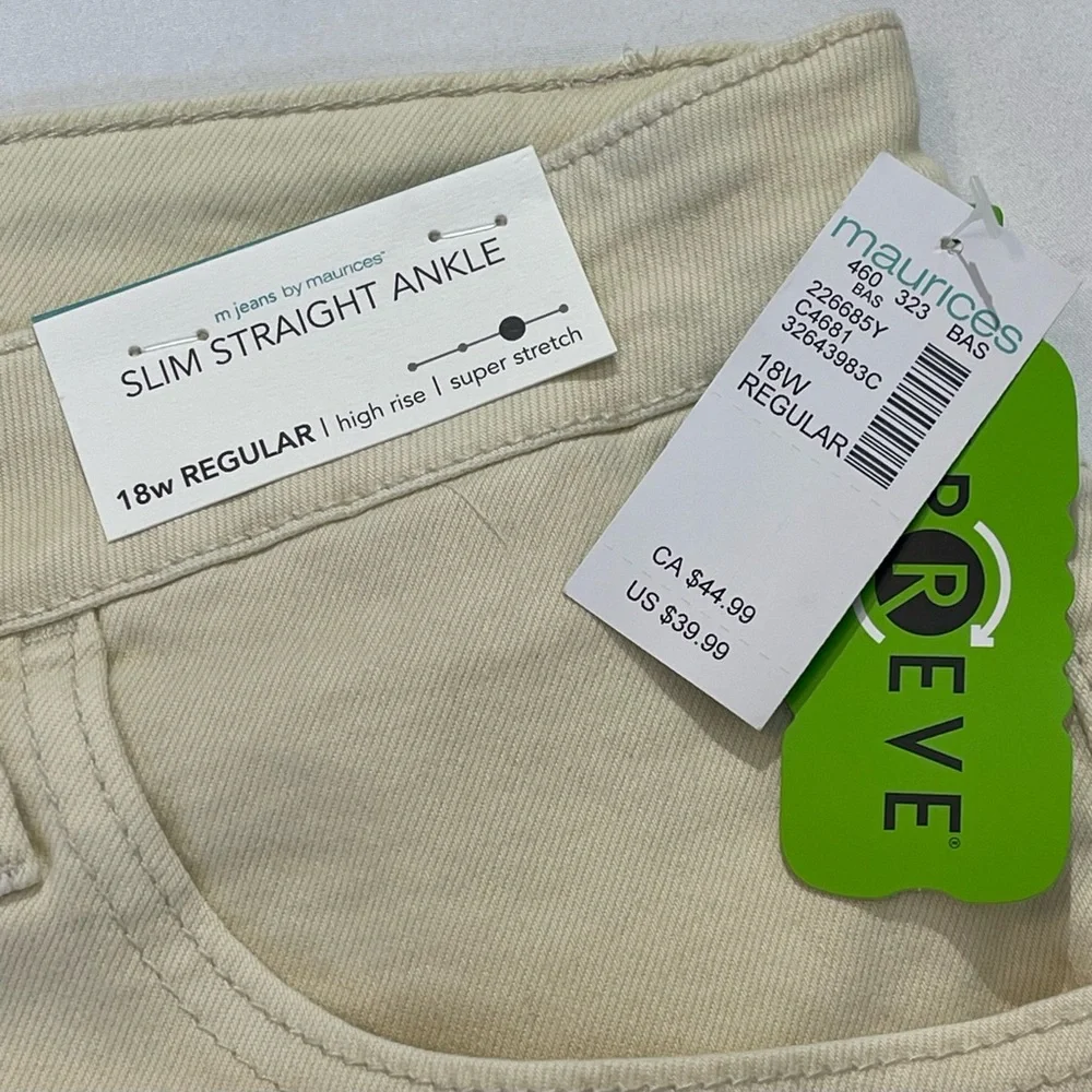 M JEANS SIZE 18R Women's Cream Jeans